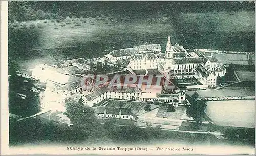Cartes postales Abbaye de la Grande Trappe (Orne) Vue prise en Avion