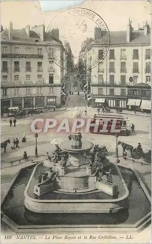 Ansichtskarte AK Nantes La Place Royale et la Rue Crebillon Tramway