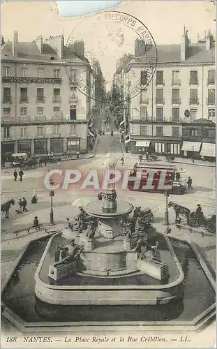 Cartes postales Nantes La Place Royale et la Rue Crebillon Tramway