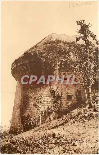 Ansichtskarte AK La Tour du Vidame a Tiffauges (Vendee) Chateau de Poitou