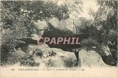 Ansichtskarte AK Fontainebleau La Foret La Grotte des Ermites