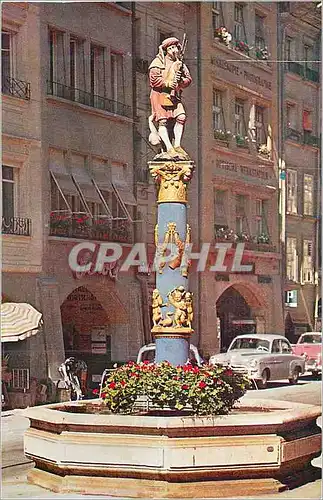 Cartes postales moderne Berne La Fontaine du Joueur de Cornemuse