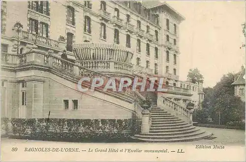 Cartes postales Bagnoles de L'Orne Le Grand Hotel et l'Escalier Monumental