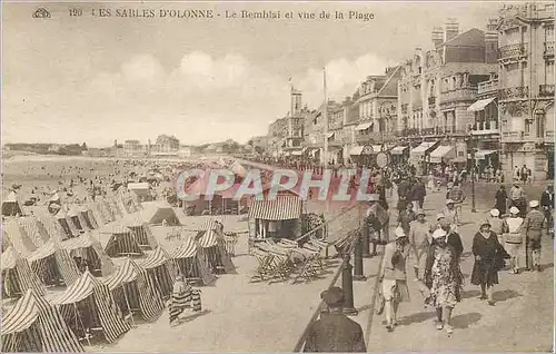 Cartes postales Les Sables d'Olonne Le Remblai et vue de la Plage