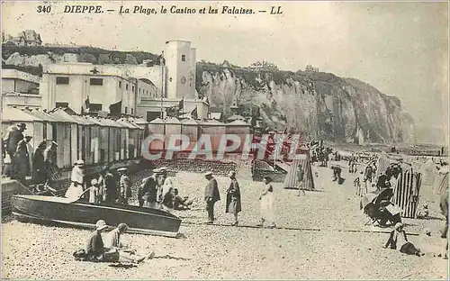 Ansichtskarte AK Dieppe La Plage le Casino et les Falaises