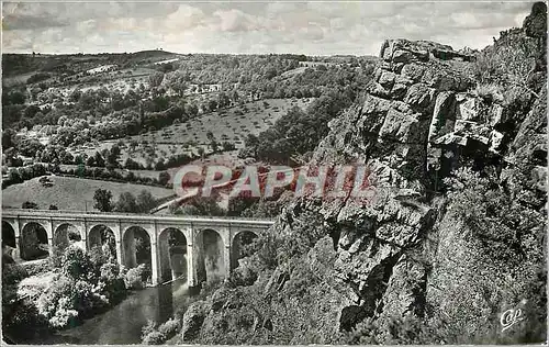 Cartes postales moderne La Suisse Normande La Vallee de l'Orne a Clecy