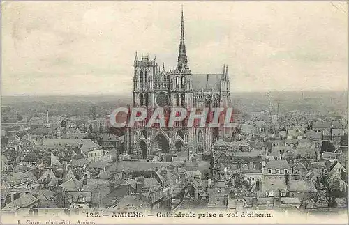 Cartes postales Amiens La Cathedrale prise a vol d'Oiseau