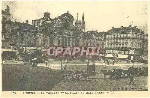 REPRO Angers le Theatre et la Place du Ralliement