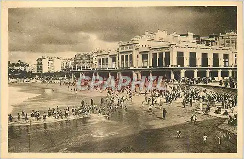 Ansichtskarte AK Biarritz (Basses Pyrenees) La Douce France Le Casino et la Grande Plage