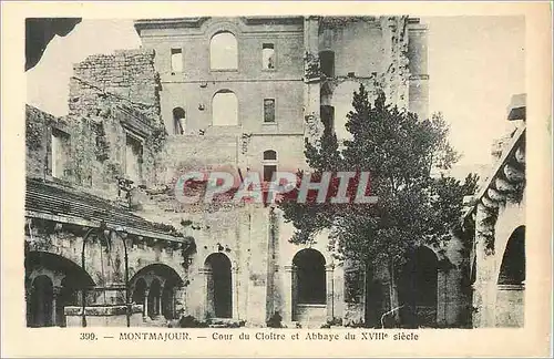 Ansichtskarte AK Montmajour Cour du Cloitre et Abbaye du XVIIIe Siecle