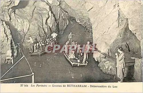 Cartes postales Grottes de Betharram Les Pyrenees Debarcadere du Lac