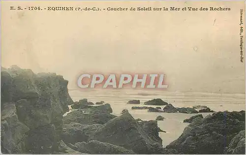 Cartes postales Equihen (P de C) Coucher de Soleil sur la Mer et Vue des Rochers
