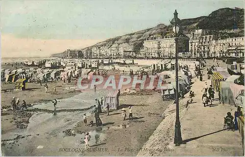 Ansichtskarte AK Boulogne sur Mer La Plage a l'Heure des Bains