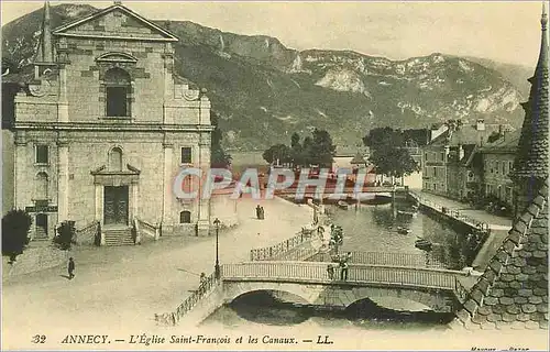 Ansichtskarte AK Annecy L'Eglise Saint Francois et les Canaux