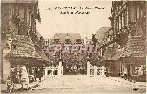 Cartes postales Deauville La Plage Fleurie Entree du Normandy
