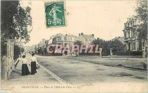 Ansichtskarte AK Deauville Place de l'Hotel de Ville