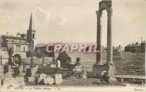 Cartes postales Arles Le Theatre Antique
