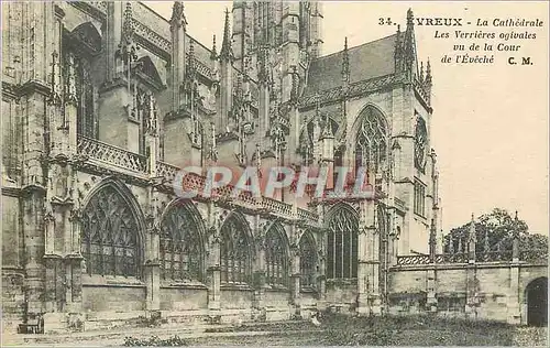 Cartes postales Evreux La Cathedrale Les Verrieres Ogivales vu de la Cour de L'Eveche