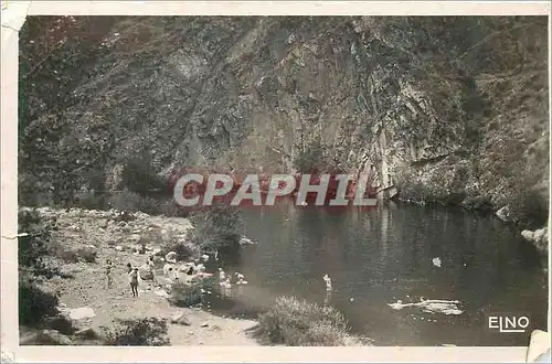 Cartes postales moderne Goudet (Hte Loire) alt 770 m Plage au dessous du Chateau