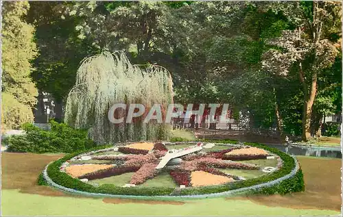 Cartes postales moderne Choisy le Roi (Seine) L'horloge dans le Parc