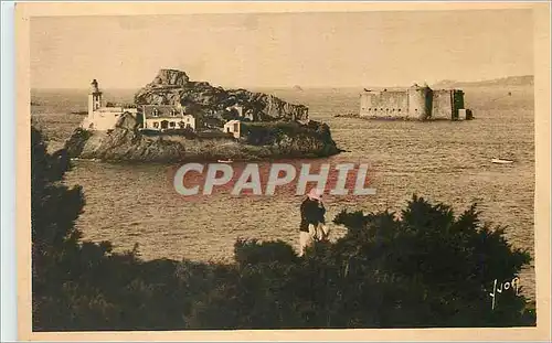 Cartes postales Carantec (Finistere) L'Ile Louet et le Chateau du Taureau