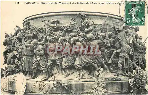 Cartes postales Troyes Haut Relief du Monument des Enfants de l'Aube Militaria