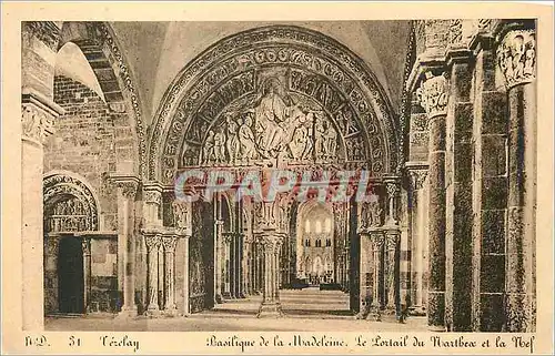 Cartes postales Vezelay Basilique de la Madeleine Le portail du Marlbex et la Nef