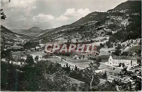 Cartes postales moderne Thones (Haute Savoie) Le College Saint Joseph la Vallee des Villards et le Mont Lachat