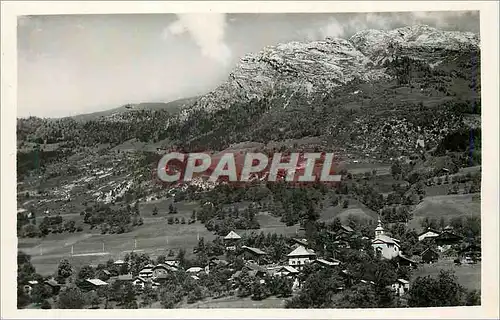 Cartes postales moderne Les Villards sur Thones Vue Generale et le Mont Lachat Alt 2028 m