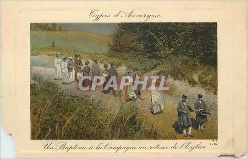 Cartes postales Type d'Auvergne Un Bapteme a la Campagne au Retour de l'Eglise Folklore