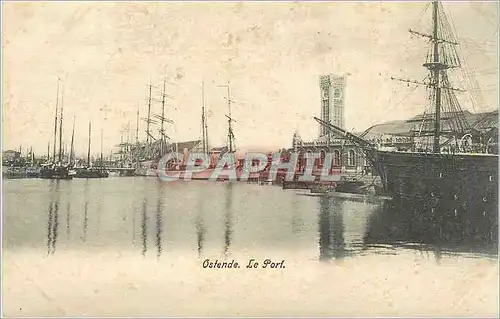 Ansichtskarte AK Ostende le Port Bateaux