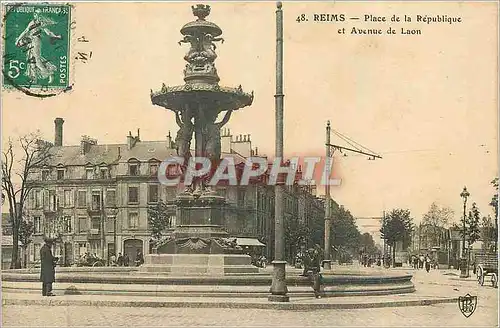 Cartes postales Reims Place de la Republique et Avenue de Laon