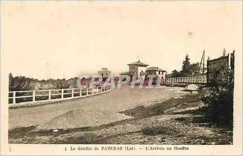 Cartes postales Le Gouffre de Padirac (Lot) L'Arrivee au Gouffre