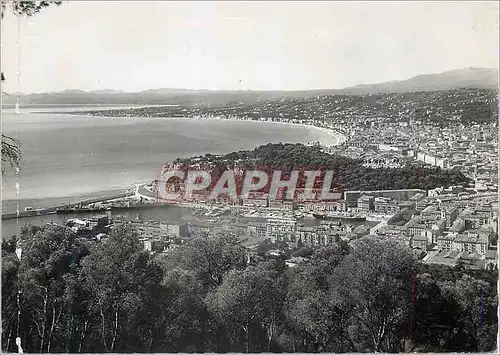 Cartes postales moderne Nice Le Port Le Chateau et la Baie des Anges