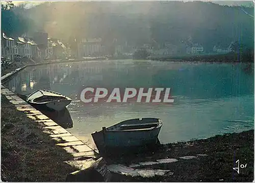 Moderne Karte La Bretagne en Couleurs au Petit Matin de Brume sur une Riviere tranquille aux Reflets d'Argent