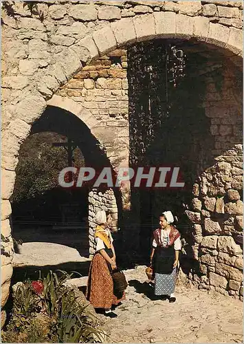 Cartes postales moderne Les Belles Images de Provence Jeunes Provencales faisant la Causette sous le Poche