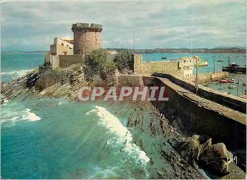 Cartes postales moderne Socoa (Basses Pyrenees) Couleurs et Lumiere de France Le Pays Basque Le Fort et le Port au Fond
