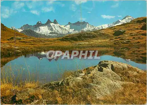 Cartes postales moderne L'Ete dans les Alpes Reflets dans un Lac de Montagne