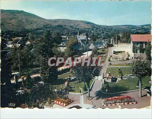 Moderne Karte Chaumeil la Correze Pittoresque vue Generale au Fond les Monedieres