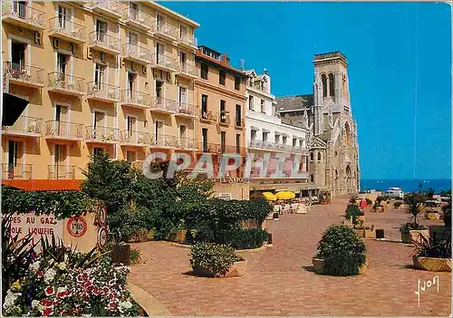Cartes postales moderne Biarritz (Pyrenees Atlantiques) Cote Basque Couleurs et Lumiere de France la Place Sainte Eugeni