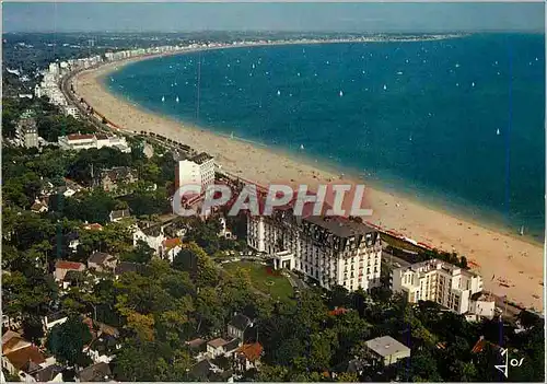 Moderne Karte La Baule (L A) la Bretagne en Couleurs la Grande Plage et le Boulevard de Mer