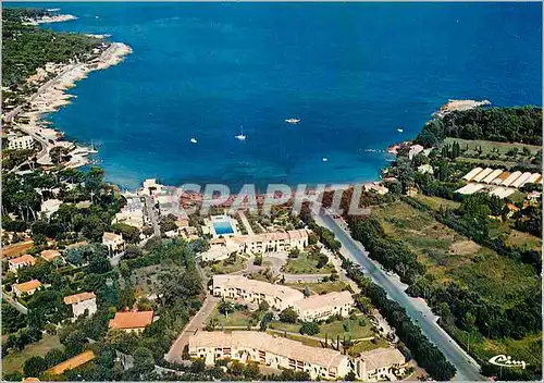 Cartes postales moderne Le Cap d'Antibes (Alpes Mar) Vue Generale aerienne de la Residence Le Galion Le Cap et la Baie d