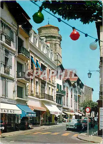 Cartes postales moderne Saint Jean de Luz (Basses Pyrenees) Couleurs et Lumiere de France Rue Gambetta Tabac