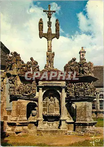 Cartes postales moderne Guimiliau (Finistere) La Bretagne en Couleurs Le Grand Calvaire (1581) facade Principale La Cruc