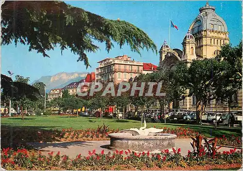 Cartes postales moderne Evian les Bains (Hte Savoie) L'Etablissement Thermal et ses Jardins