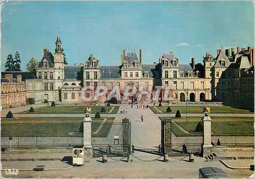 Cartes postales moderne Fontainebleau (S et M) La Cour des Adieux