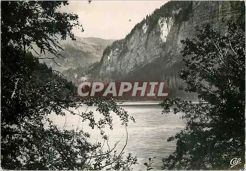 Cartes postales moderne Environs de Morzine (Haute Savoie) Le Lac de Montriond (1059 m)