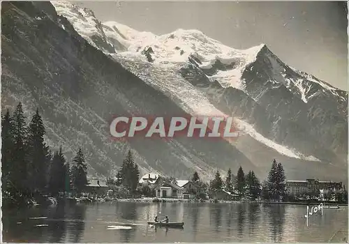 Cartes postales moderne Chamonix (Hte Savoie) Le Lac Le Mont Blanc Le Dome et l'Aiguille du Gouter