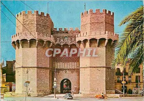 Cartes postales moderne Valencia Tour de Serranos Automobile