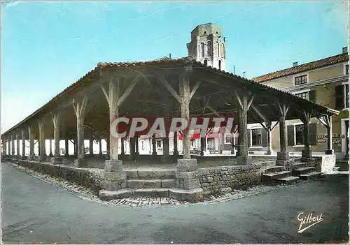 Cartes postales moderne Charroux (Vienne) les Vieilles Halles et Tour Charlemagne